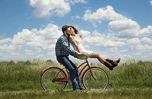 Que dia é o dia do casal?